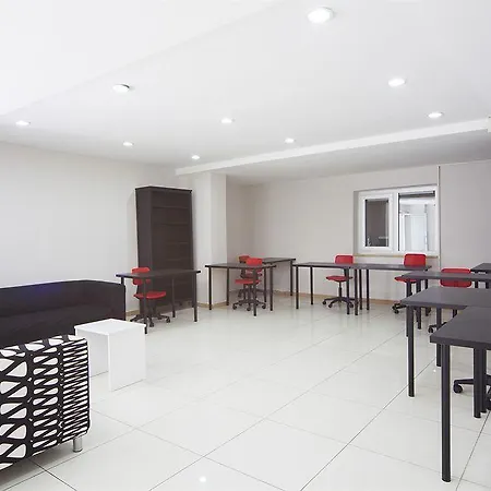 Nil Academic Hotel
