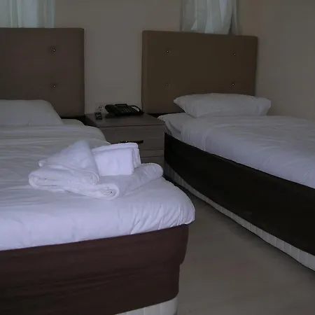 Hotel Nil Academic 2*