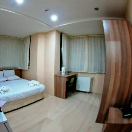 Hotel Nil Academic 2*