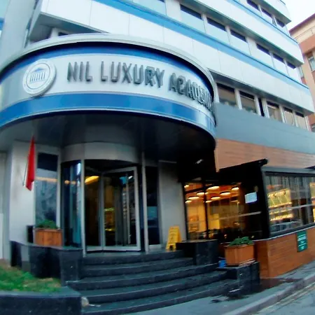 Nil Academic اسطنبول
